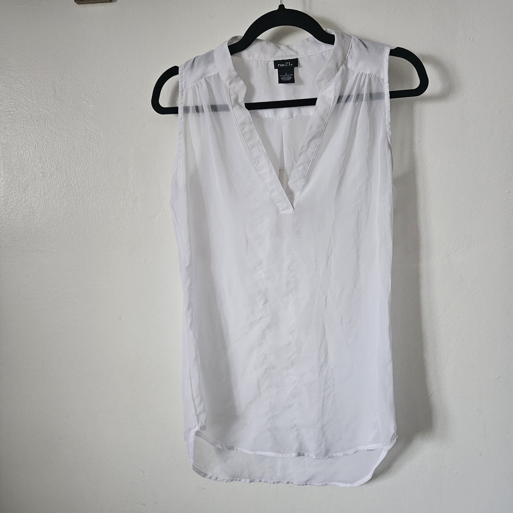 Rue21 Elegant White Sheer V-Neck Blouse